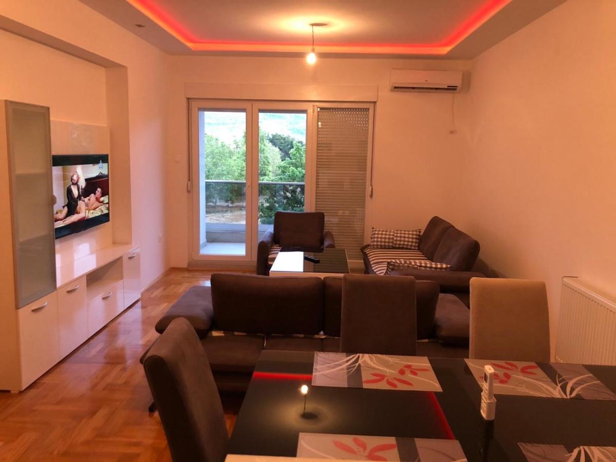 Apartman Mila Τρέμπινιε Εξωτερικό φωτογραφία